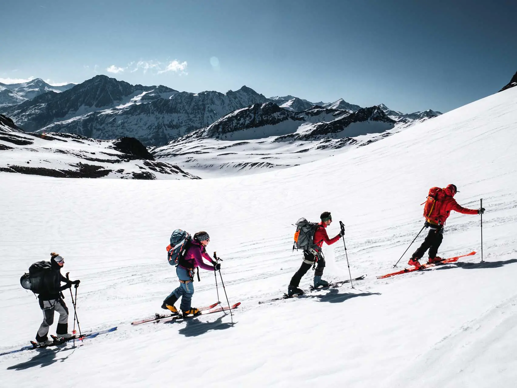 Ski tours with ski guide